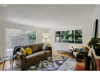 Photo #4: 494773926 Listing 