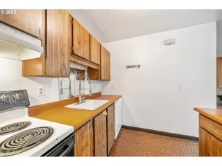 Photo #1: 495442303 Listing