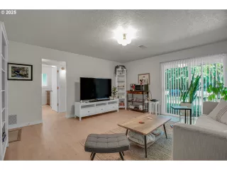 Photo #6: 495898451 Listing 