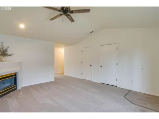 Photo #3: 496573075 Listing 