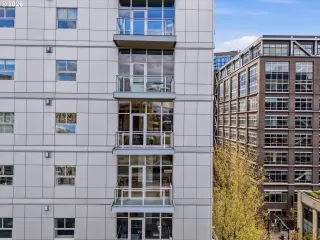 Photo #3: 496575311 Listing 