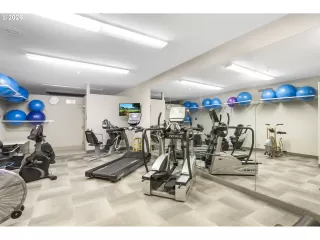 Photo #6: 497162127 Listing