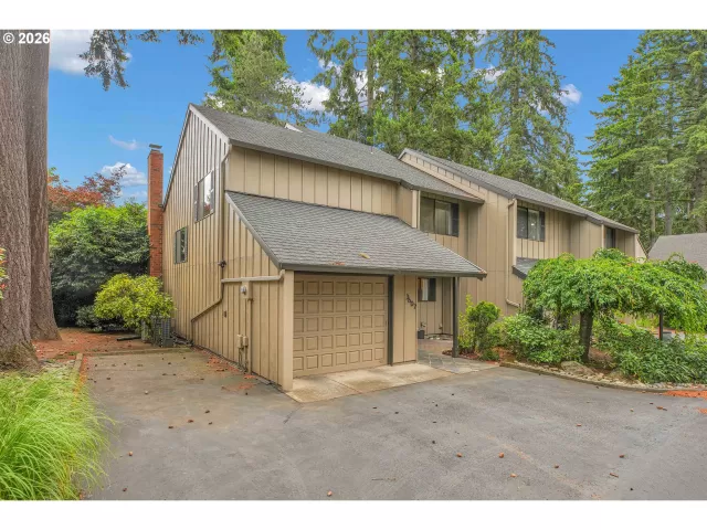 MLS: 497954557 Condo For Sale