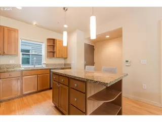 Photo #6: 497955984 Listing