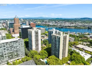 Photo #1: 498911263 Listing