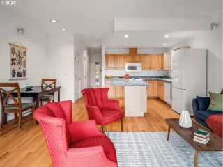 Photo #4: 500602976 Listing 