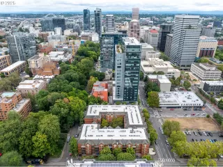 Photo #2: 501451747 Listing