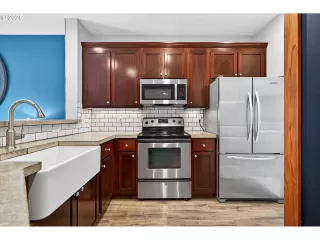 Photo #3: 501721022 Listing