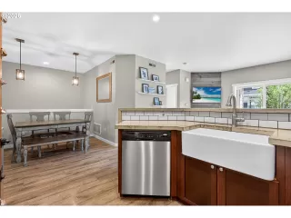 Photo #4: 501721022 Listing