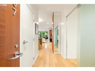 Photo #1: 501773161 Listing