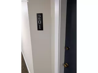 Photo #5: 502738727 Listing 