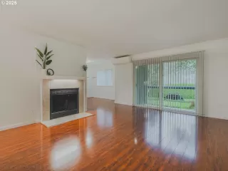 Photo #4: 503072868 Listing 