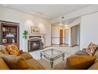 Photo #1: 503348222 Listing