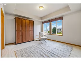 Photo #3: 503348222 Listing