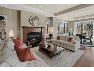 Photo #3: 504341005 Listing 