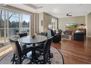 Photo #6: 504341005 Listing 