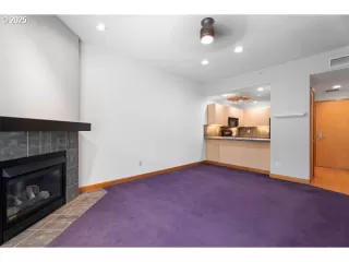 Photo #6: 504466332 Listing