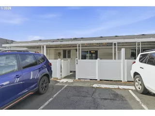 Photo #4: 504476802 Listing 