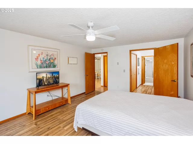 MLS: 504888099 Condo For Sale