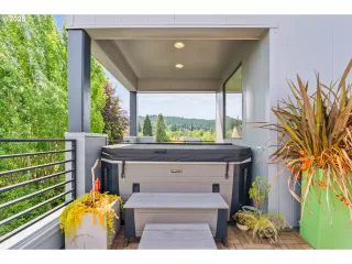 Photo #3: 505314395 Listing 