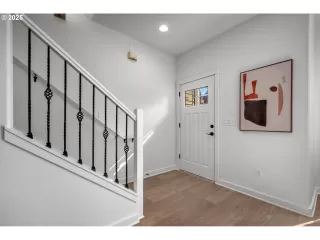 Photo #2: 505630989 Listing 