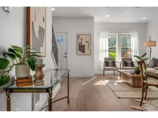 Photo #3: 505630989 Listing 