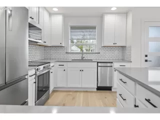 Photo #2: 505696330 Listing 