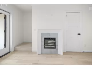 Photo #6: 505696330 Listing 