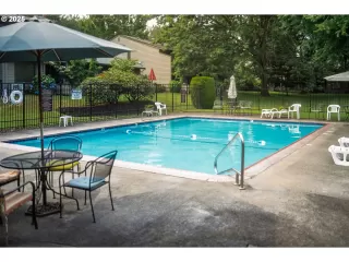 More Details about MLS # 506507998 : 7801 NE LOOWIT LOOP 114