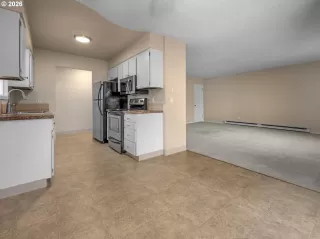 Photo #5: 506853008 Listing 