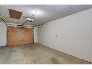 Photo #2: 506961320 Listing