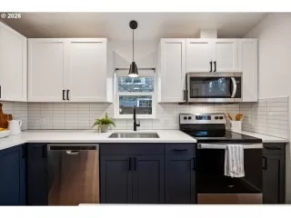 Photo #6: 507558434 Listing