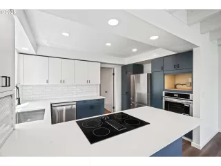 Photo #3: 508395182 Listing 