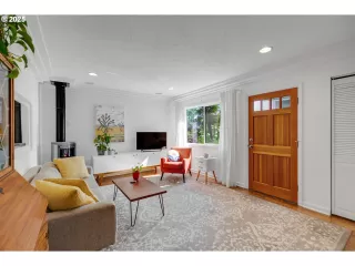 Photo #5: 508699030 Listing