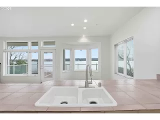 Photo #3: 508866362 Listing 