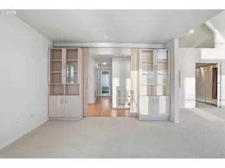 Photo #6: 508866362 Listing 