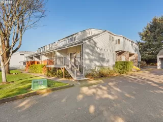 Photo #2: 509561232 Listing