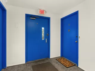 Photo #4: 509561232 Listing