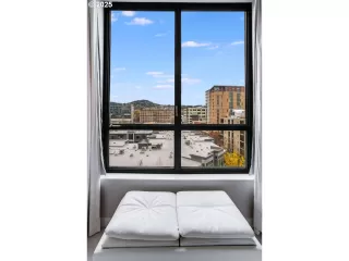 Photo #3: 509651591 Listing