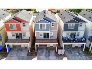 Click for more information on MLS # 509706067 : 2526 SE 130TH AVE 9 More Details about MLS # 509706067 : 2526 SE 130TH AVE 9