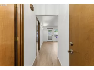 Photo #2: 510380007 Listing