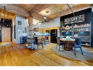 Photo #2: 511206843 Listing 