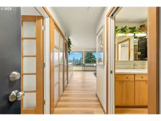 Photo #2: 511343985 Listing