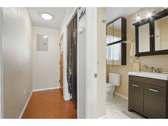 MLS: 511489390 Condo For Sale