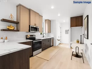 Photo #5: 511740249 Listing