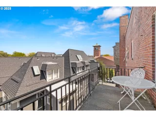 Photo #4: 511755902 Listing