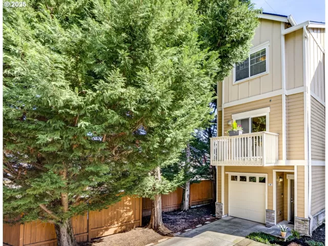 MLS: 513051472 Condo For Sale