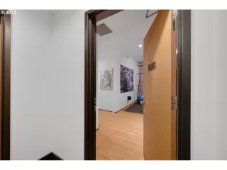 Photo #1: 513254761 Listing 