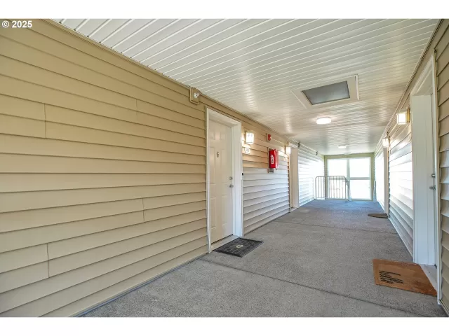 MLS: 514576261 Condo For Sale