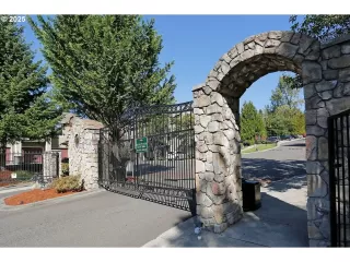 Photo #1: 515115688 Listing